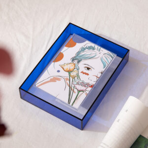 Acrylic Picture Frame for Wall Mount and Tabletop Decorative in Gallery Home Office Acrylic Floating Photo Frame