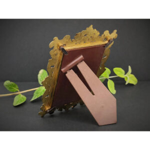 Attractive Designing Metal Picture Frame Nickle Plating Special Photo Frame for Wedding Photo Gifted Frame Supplies