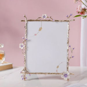 Beautiful Metal/Wooden Photo Frame Eco Friendly Customizable Color/Size/Logo/Shape High Quality Handcrafted Modern Decor Wedding