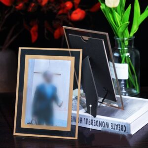 Custom Eco Friendly Glass Photo Frame for Walls Vintage Style Stand for Pictures Commemorative Gift