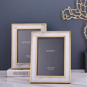 Custom High Quality 6” Or 7” Brass Photo Frame Marble Picture Frame for Home Decor Or Wedding for Souvenir Gifts