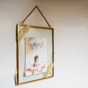 Custom Logo Modern Floating Photo Frame Gold Handmade Superior Quality Custom Size Wall Decor for Home Living Office
