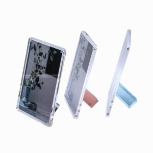 Custom Picture Frame Clear Acrylic Magnetic Photo Frame in Tabletop Family Portrait 4X6 5X7