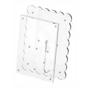 Customized Tabletop Acrylic Photo Frame with Flower Edge Scalloped Acrylic Picture Frame