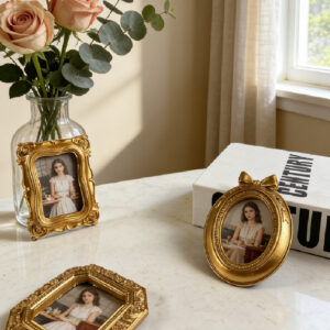 Eco Friendly Resin Mini Photo Frame Ornament Vintage Tabletop Hanging Custom Logo 3D Magnetic Fridge Magnet Resin Frame
