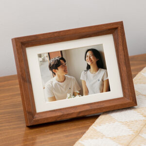 FSC Certified Customized Wooden Photo Frame Wall Mount or Desktop Display for Solid Wood Photo Frame Custom LOGO & Size