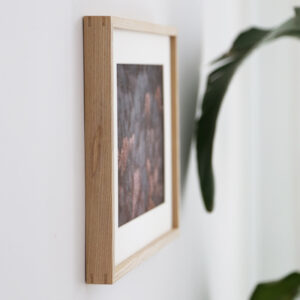 Fraxinus Mandshurica Solid Wood Handmade Eco Friendly Custom Photo Frame Nordic Simplicity Design for A4 Wedding Wall Display