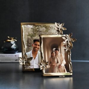 Golden Flower Photo Frame Set of 2 Floral Metal Picture Frame Golden Tabletop Display Decor Gift for Wedding Home Decor