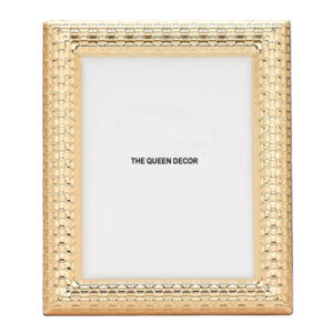 Highest Quality Embossed Texture Decorative Photo Frame Square Aluminum Metal in Gold Plating Newest Looking Design