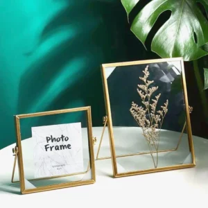 Home Furnishing Personality Creative Decoration Picture Photo Frame Gold Finish Art Geometric Glass Metal Photo Frame Tabletop