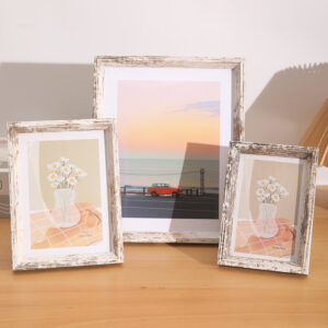 Hot Selling White Wood Photo Frame 8×10 Wall Mounted or Desktop Display Poster Frame Old Style Design