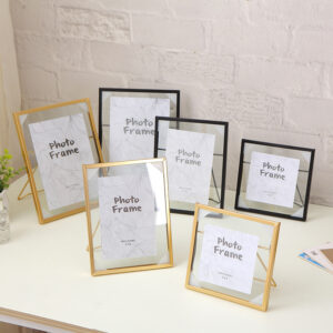 Metal Photo Frame Tabletop Decorative Photo Holder Customized Shape Tabletop Metal and Glass Photo Frame