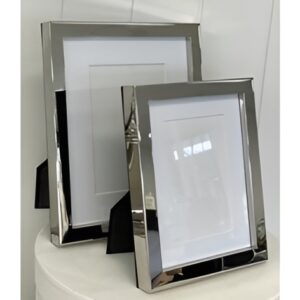 Modern Aluminium Handcrafted Metal Photo Frame for Family Wedding Photos Table Top Photo Picture Frame