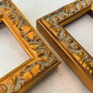 Modern Beautiful Ornate Solid Wood Poster Custom Frame Moulding Design Style