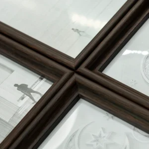 Multi color Eco Friendly Wooden Photo Frames with Minimalist Design Lightweight Waterproof Wall hangable Decorative Furniture