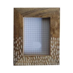 Natural Wooden Photo Frame With Handmade Hammered Designing Memorable Picture Frame for Sale in Lowest Price