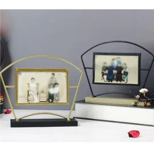 New Arrival Brass Eco Friendly Glass Photo Frame Multi Colored Elegant Look Best Shape for Home Tabletop Decorative