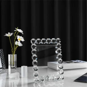 Nordic Style Transparent Crystal Picture Frame Faceted Glass Photo Frame Elegant Clear Glass Look Desktop Frame for Home Decor