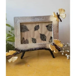 Premium Quality Luxury Metal Photo Frame with Butterfly Design Decorative Picture Frame Tabletop Home Decor Gift Item