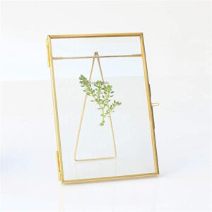 Rectangle Shape Tabletop Metal Photo Frame Customized Size Table Top Handmade Photo Holder Customized Finished Fancy Photo Frame