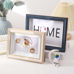Simple Plastic Photo Frame for Home Decoration Common PS Framed Picture
