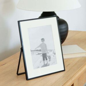 Top Rated Modern Design Durable Handmade Engraved Brass Border Black Finished Clear Glass Wedding Tabletop Photo Frame Decor