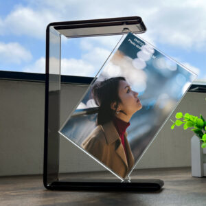 Vintage Design 360 Degree Rotate Desktop Acrylic Picture Frame Home Decoration Floating Photo Frame