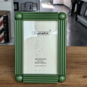 Vintage Green Painted MDF Photo Frame Mid Century Modern Fluted Carved Wood Tabletop Picture Frame Classic Ball Corner Design