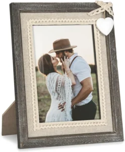 Vintage Wooden Photo Frame Shabby Nature Brown with White Heart and Favours for Wedding Burlap